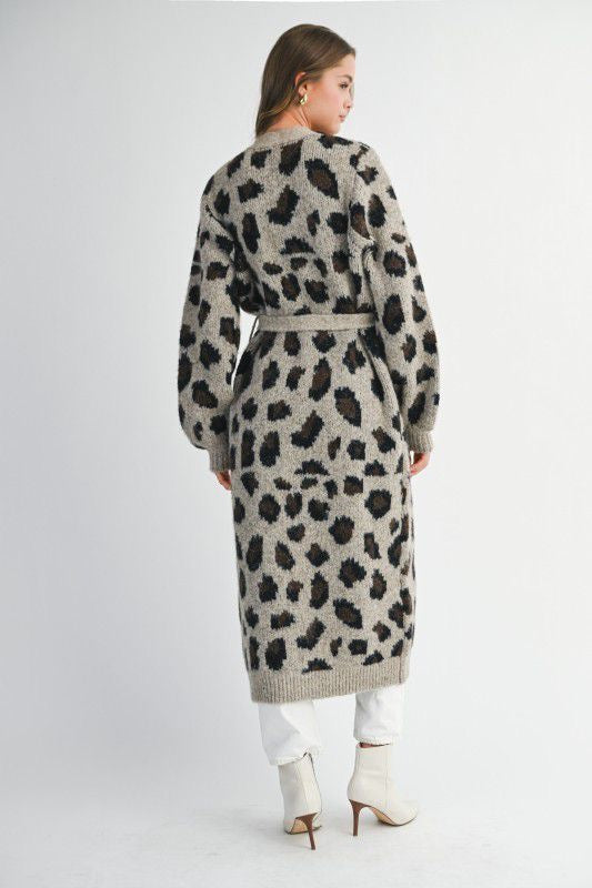 Suéter largo leopardo