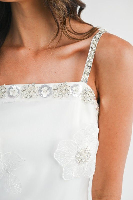 Vestido mini floral blanco