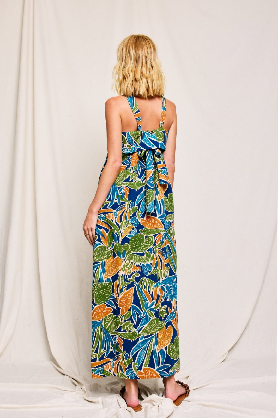 Vestido azul tropical